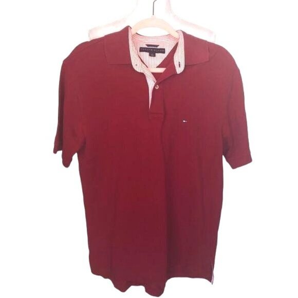 Tommy Hilfiger Polo Shirt Medium Mens Red Cotton Striped Trim On Neck Side Slits - Picture 1 of 10